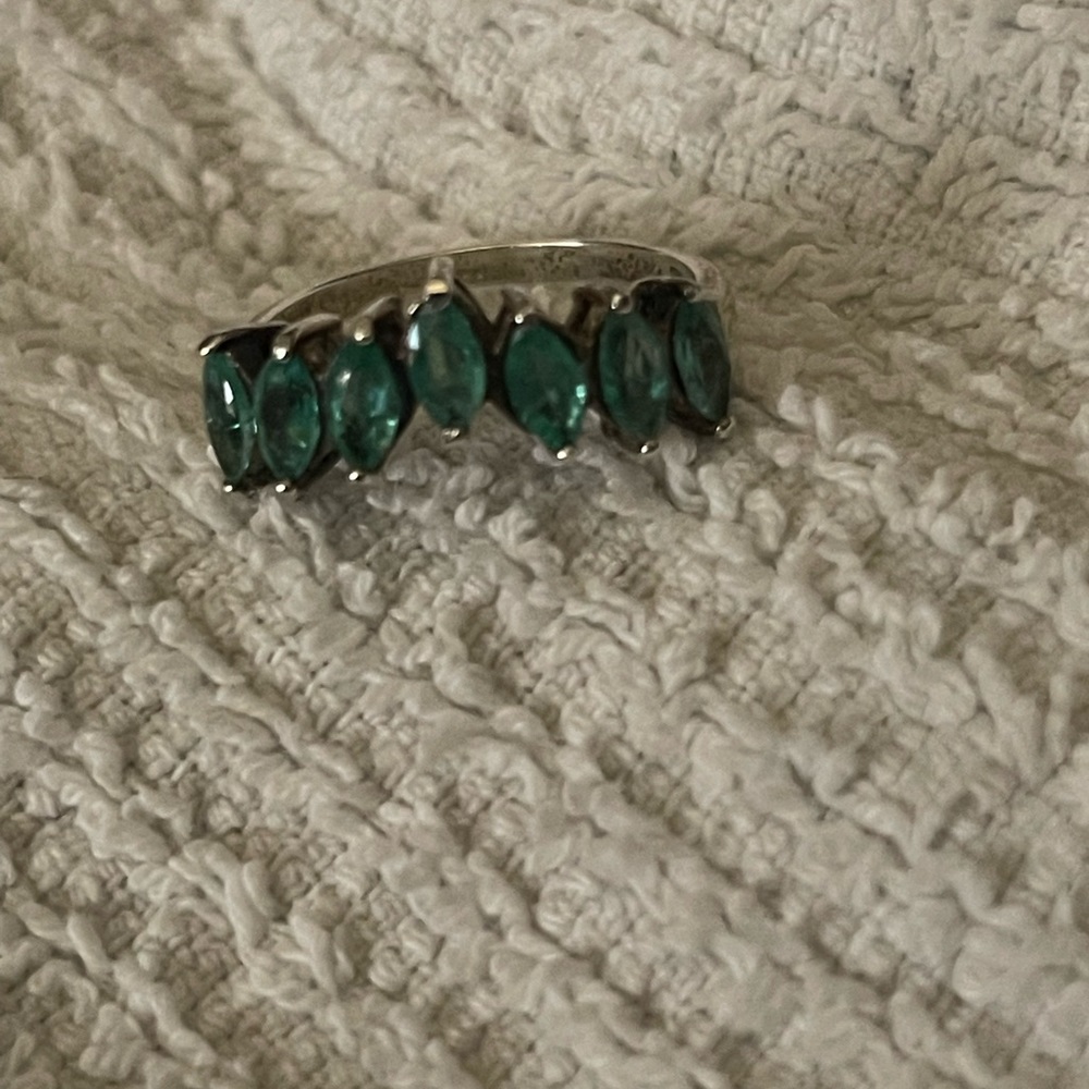 Sterling silver Emerald Ring